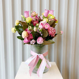 Florals in Zofia Vase