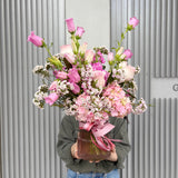 Florals in Zofia Vase